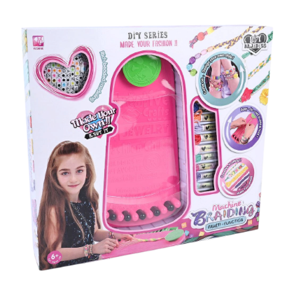 صورة مجموعه حباكه أساور  صنع يدوي 